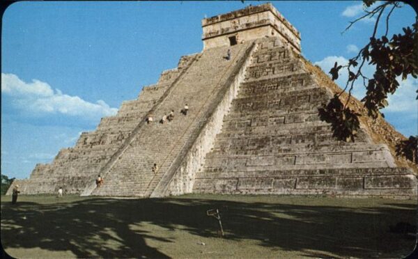 Chichen Itza El Castillo Pyramide prähistorische Sta