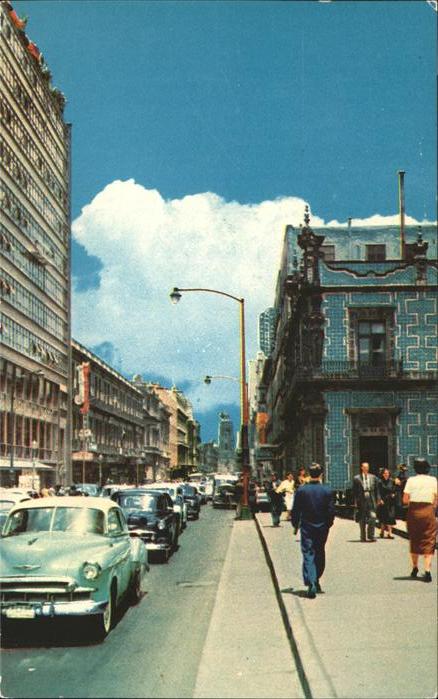 Mexico City Avenida 5 de Mayo