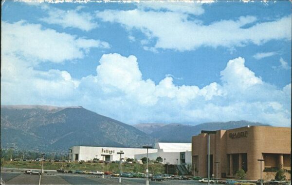 Arcadia California Santa Anita Fashion Park