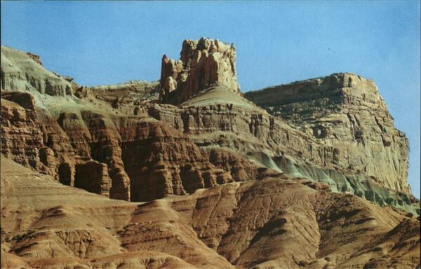 Torrey Capitol Reef National Park The Castle