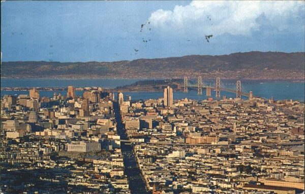 San Francisco California Panorama seen from Twin Peaks Market St