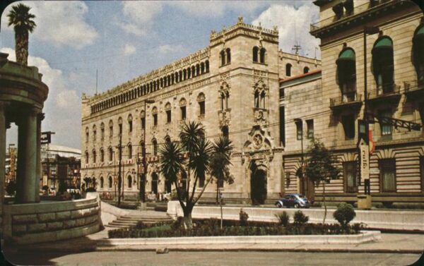 Mexico City Correo Central copia de un Palacio Vene