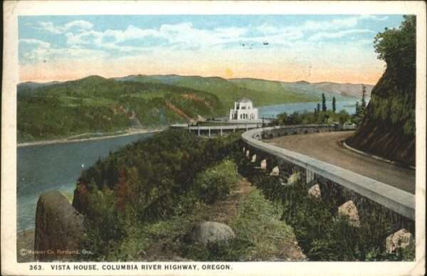 Portland Oregon Vista House Columbia River Highway