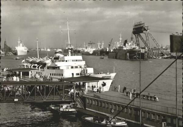 Schiffe Ships Navires Seebäderschiff Bunte Kuh Hamburg