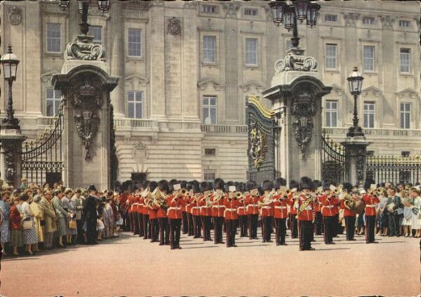 Leibgarde Wache Band Guards Buckingham Palace
