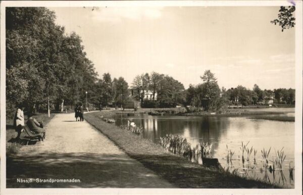 Naessjoe Strandpromenaden