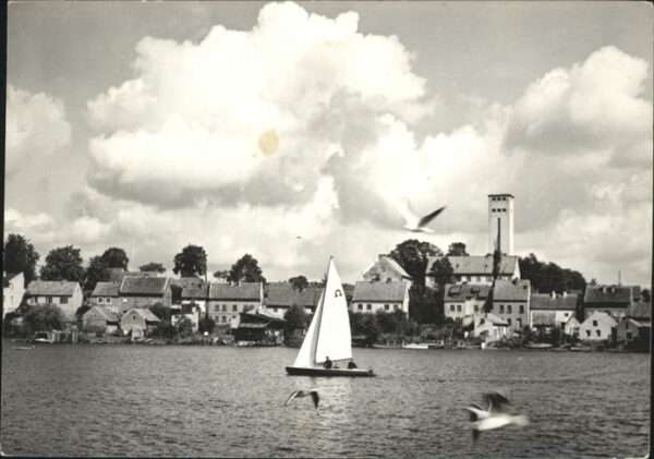 Mikolajki Ostpreussen Teilansicht See Segelboot
