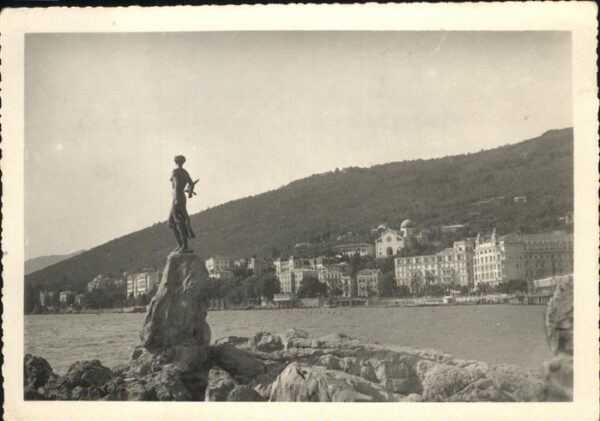 Opatija Abbazia Teilansicht an der Kvarner Bucht Seebad