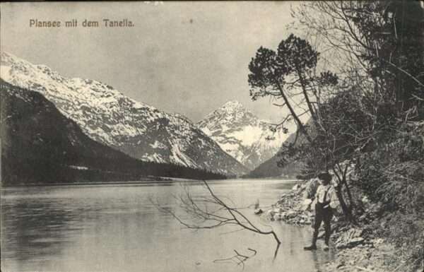 Reutte Tirol Plansee mit dem Tanella Ammergauer Alpe