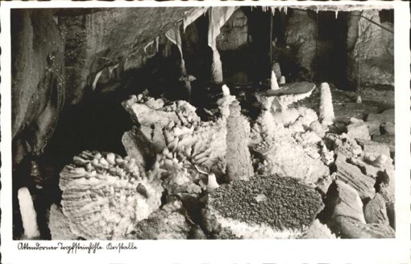 Hoehlen Caves Grottes Kristalle Attendorn Tropfsteinhöhle
