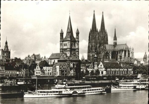 Dampfer Seitenrad Kölner Dom St. Martin