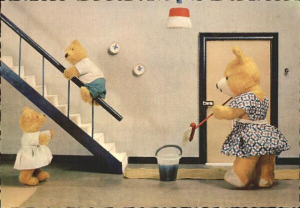 Teddy Teddybaer Teddy-bear Hausarbeit Boden wischen