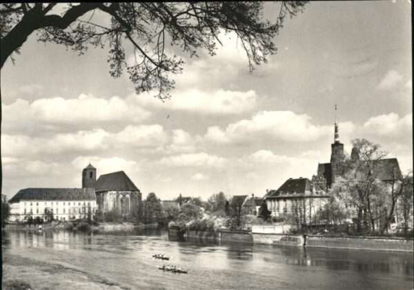 Wroclaw Ostrow Tumski i Piaskowy Kirche Uferpar