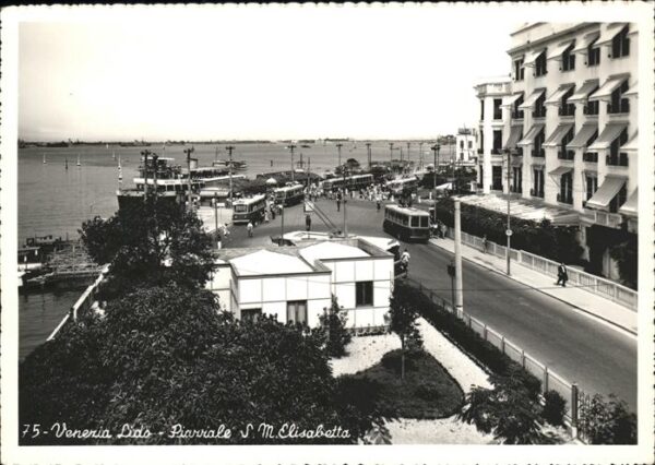 Lido di Venezia Piazziale di Santa Maria Elisabetta Dam