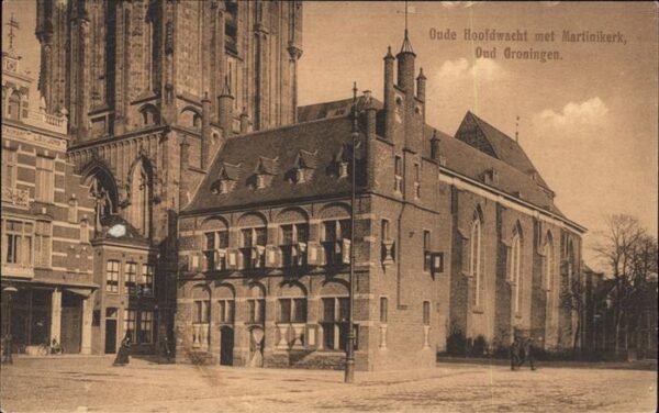 Groningen Oude Hoofdwacht met Martinikerk Oud Gro
