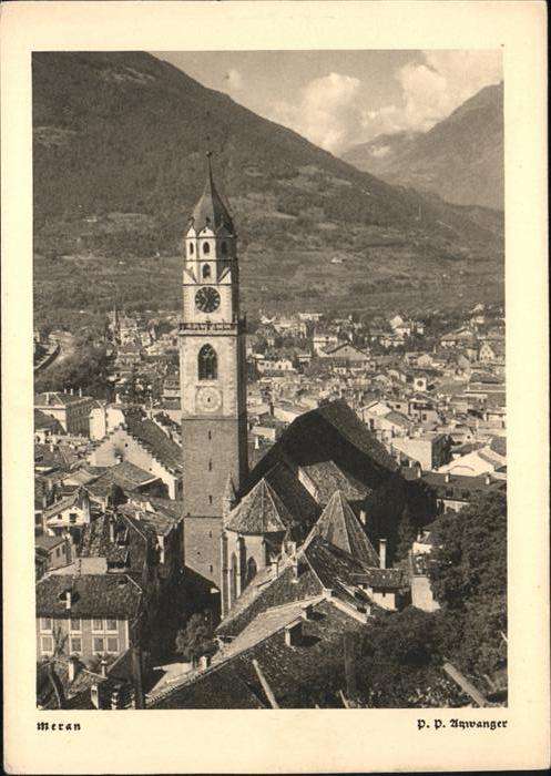 Merano Meran Stadtblick mit Kirche