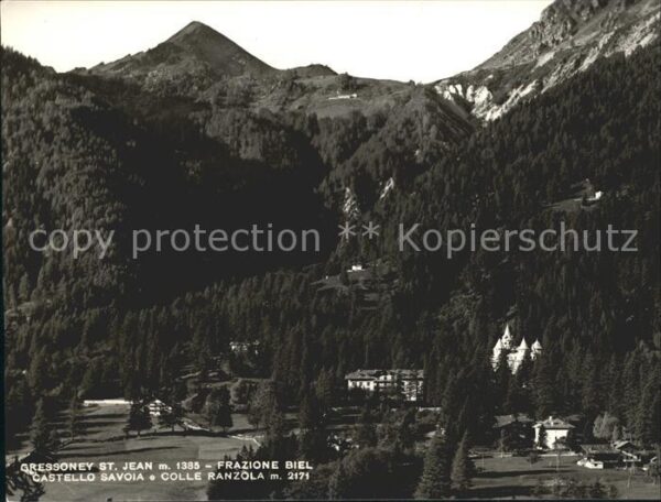 Gressoney La Trinite St. Jean Castello Savoia Colle Ranzola