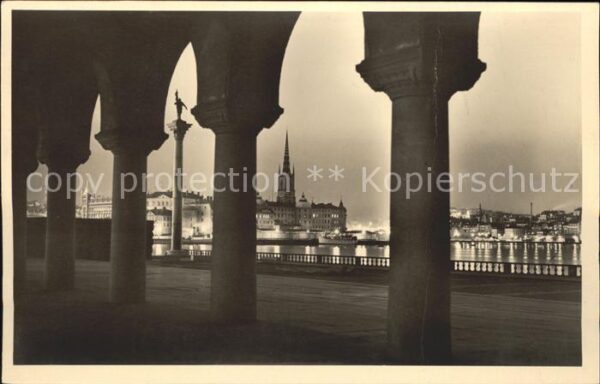 Stockholm Riddarholmen och Söder fran Stadshusets