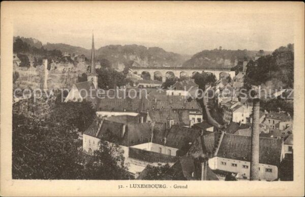 LUXEMBOURG  Luxemburg Grund Viaduc