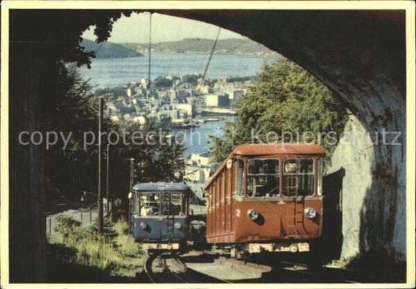 Bergen Norwegen Floibanen Bergbahn Zug