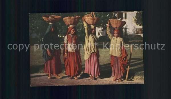 Bombay Mumbai Female Labourers
