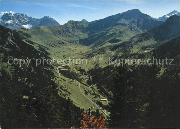 Malbun Panorama Malbuntal mit Panüler Rätikon