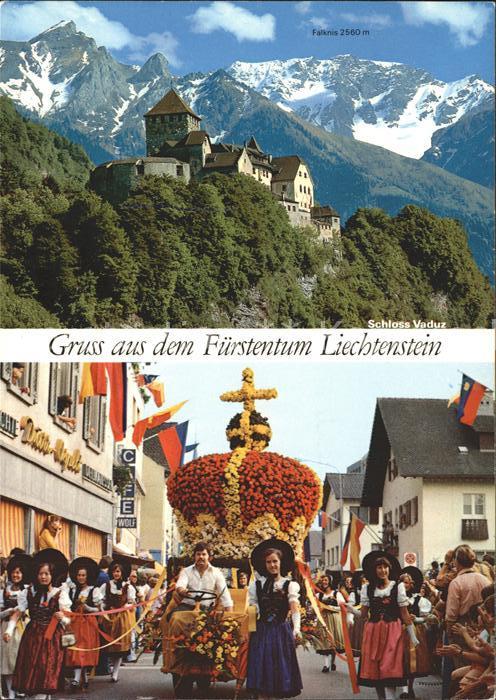 Vaduz Schloss mit Falknis Rätikon Festumzug F