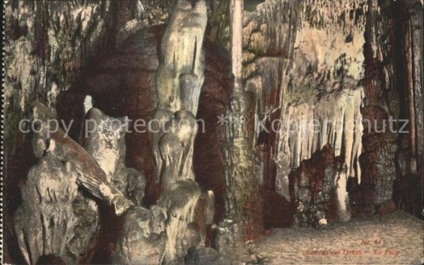 Hoehlen Caves Grottes Cuevas del Drach La Foca