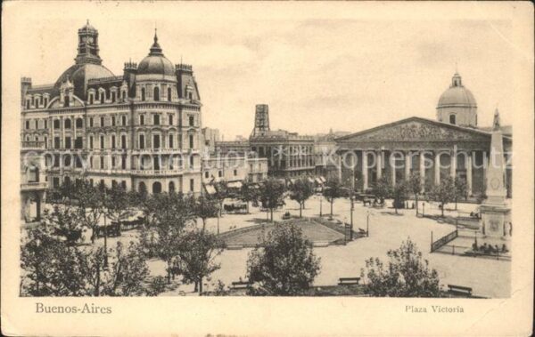 Buenos Aires Plaza Victoria