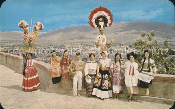 Oaxaca Parte de los afamados Trajes Regionales