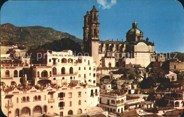 Taxco Panoramica mercado Sta Prisca