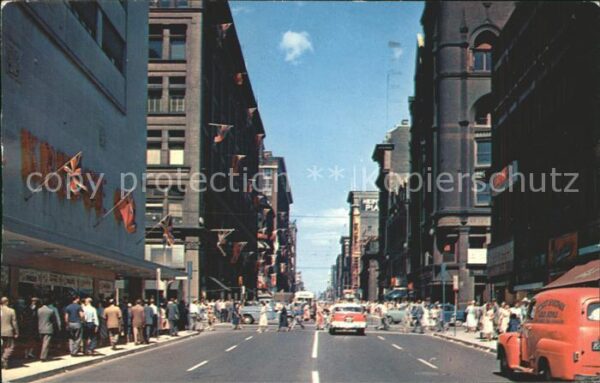 Toronto Canada Yonge Street Autos