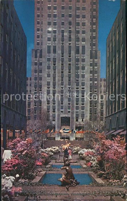 New York City Channel Gardens in Spring at Rockefelle