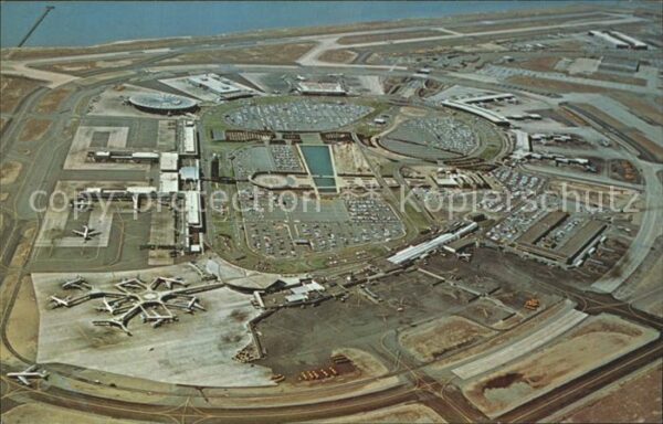 Airport Aeroporto Flughafen John F. Kennedy International Airport Q