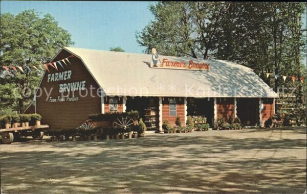 Campbell Hall Farmer Browne Farm Store