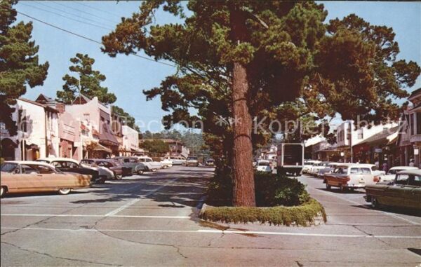 Carmel California Ocean Avenue