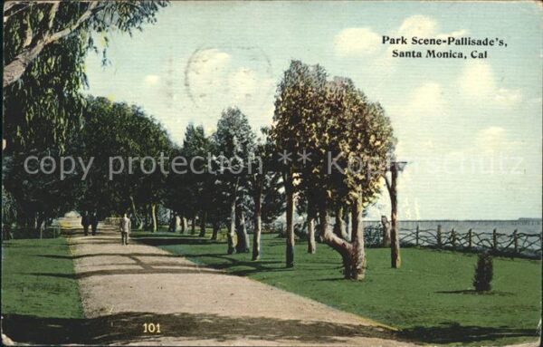 Santa Monica Park Scene Palisades Promenade
