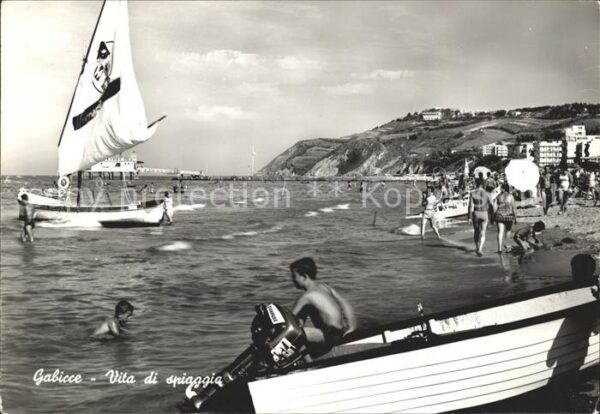 Gabicce Mare Spiaggia barca a vela Segelboot