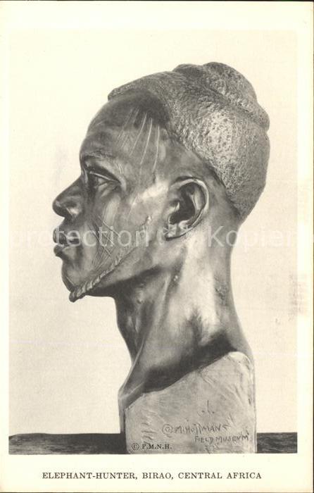 Skulpturen Elephant-Hunter Birao Central Africa