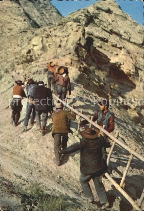 Kino Film Der letzte Mohikaner Felsen Leiter