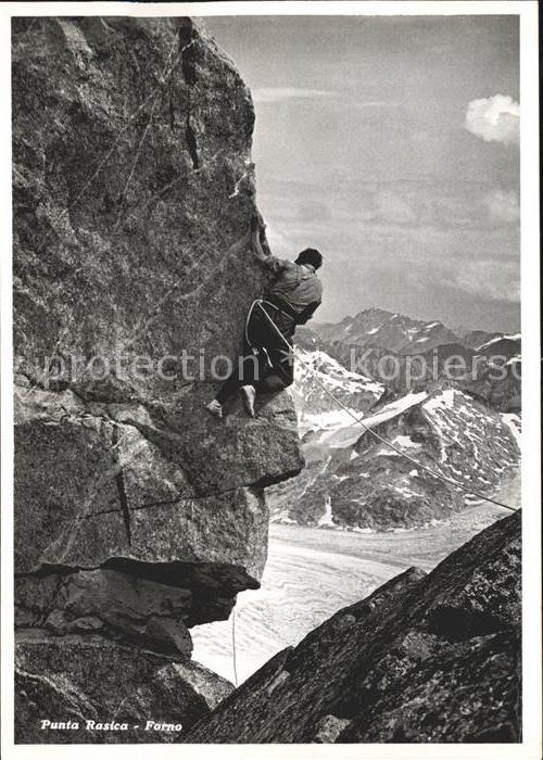 Bergsteigen Klettern Punta Rasica Forno