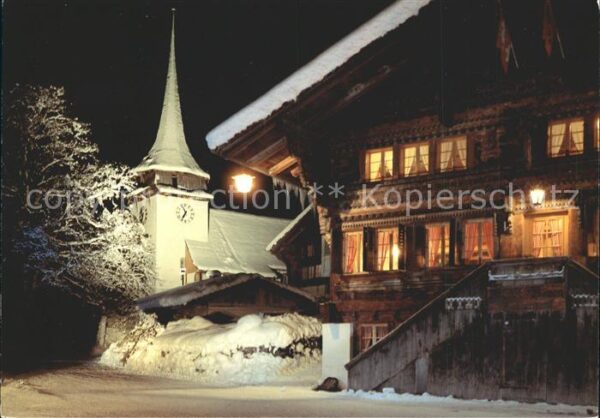 Gsteig Kirche und Gasthof Bären bei Nacht
