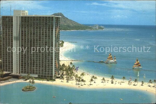 Waikiki Hilton Hawaiian Village Beach