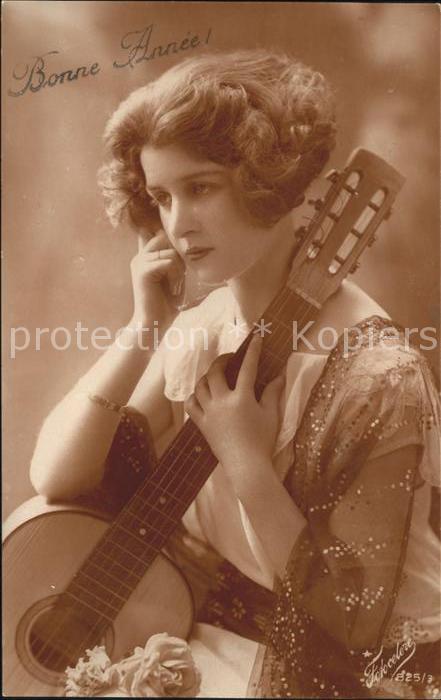 Musikanten Bonne Annie Frau Gitarre