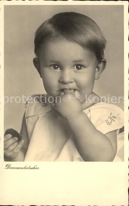Kinder Child Enfants Daumenlutscher