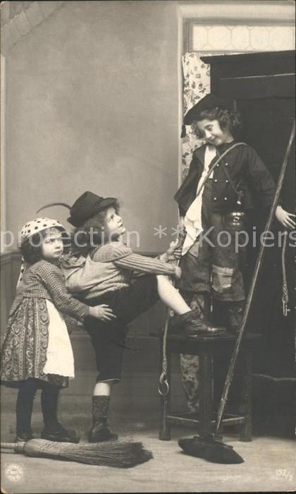 Kinder Child Enfants Foto Besen
