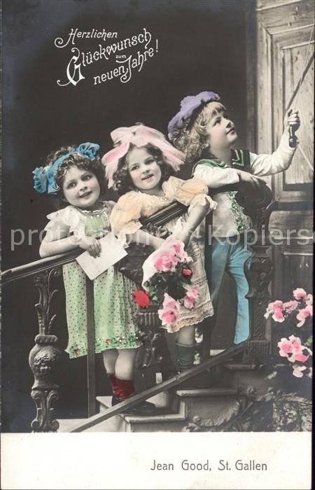 Kinder Child Enfants Neujahr Blumen Brief Treppe
