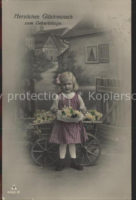 Foto PH Nr. 4660-2 Kind Mädchen Holzkarre Blumen Gl