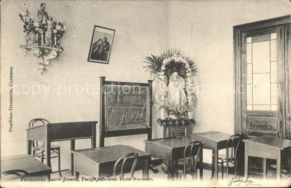 Schule School Ecole Escuela Scuola-- Klassenzimmer Pensionnat Saint-Joseph