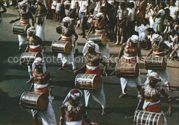 Trommler Kandyan Drummers Sri Lanka